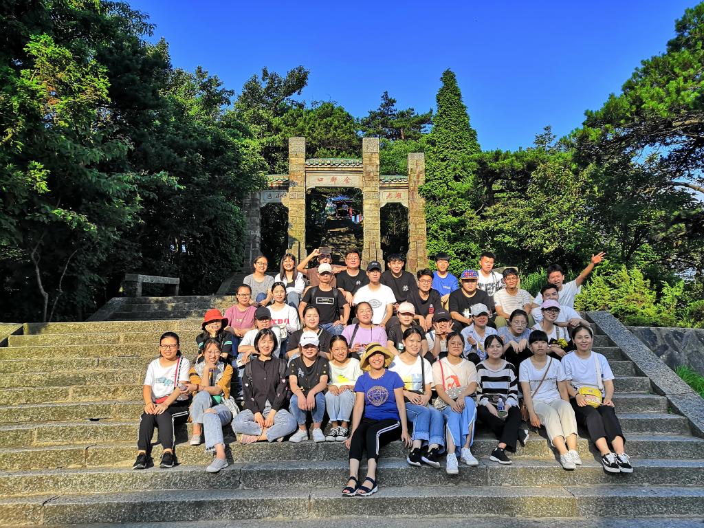 商學院2018級旅游管理專業圓滿完成認識實習工作，聚焦園區管理服務實踐